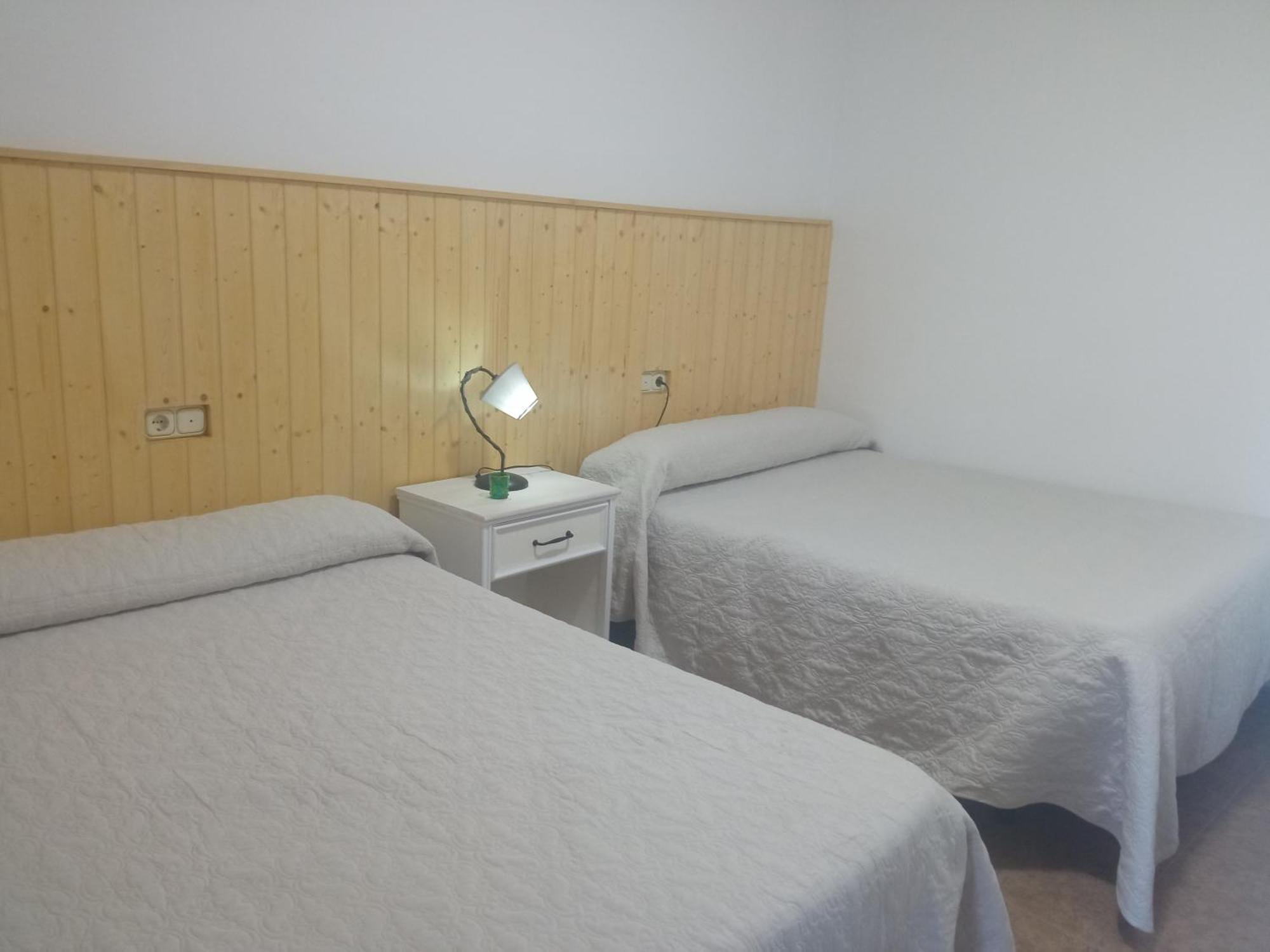 Apartamentos Virgen De Villaverde Ardales Eksteriør bilde